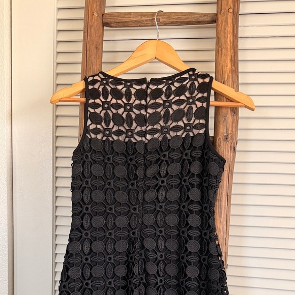 Ralph Lauren Black Lace Dress Sleeveless Party Cocktail Career Elegant - Picture 4 of 5